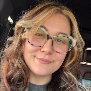 Meet your Posher, Maddison